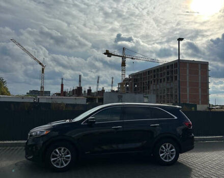 Черный Киа Соренто, объемом двигателя 3.34 л и пробегом 110 тыс. км за 19999 $, фото 18 на Automoto.ua