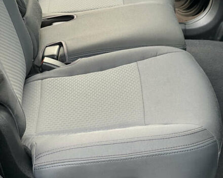 Черный Киа Соренто, объемом двигателя 2.36 л и пробегом 100 тыс. км за 16850 $, фото 32 на Automoto.ua