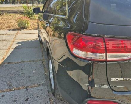 Чорний Кіа Соренто, об'ємом двигуна 2.4 л та пробігом 160 тис. км за 16100 $, фото 4 на Automoto.ua