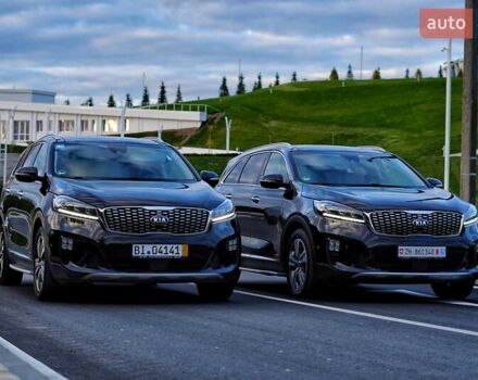 Черный Киа Соренто, объемом двигателя 2.2 л и пробегом 195 тыс. км за 27500 $, фото 2 на Automoto.ua