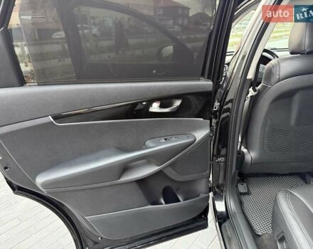 Кіа Соренто 2018 у Вінниці на Automoto.ua Чорний Кіа Соренто, об'ємом двигуна 2.2 л та пробігом 117 тис. км за 24800 $, фото 64 на Automoto.ua