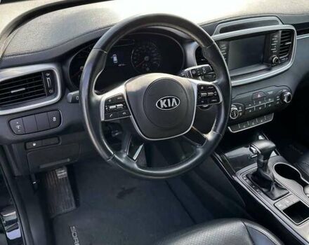 Киа Соренто 2018 в Коломые на Automoto.ua Черный Киа Соренто, объемом двигателя 2.4 л и пробегом 69 тыс. км за 18888 $, фото 14 на Automoto.ua