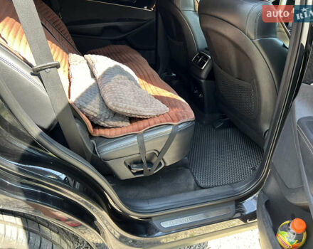Черный Киа Соренто, объемом двигателя 2.2 л и пробегом 190 тыс. км за 25999 $, фото 18 на Automoto.ua