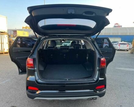 Черный Киа Соренто, объемом двигателя 2 л и пробегом 52 тыс. км за 18547 $, фото 9 на Automoto.ua