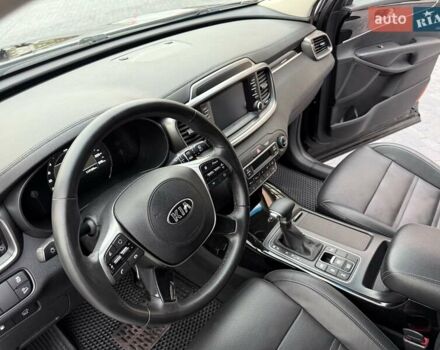 Кіа Соренто 2018 у Вінниці на Automoto.ua Чорний Кіа Соренто, об'ємом двигуна 2.2 л та пробігом 117 тис. км за 24800 $, фото 46 на Automoto.ua