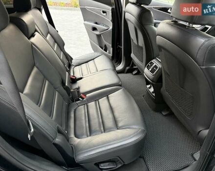 Кіа Соренто 2018 у Вінниці на Automoto.ua Чорний Кіа Соренто, об'ємом двигуна 2.2 л та пробігом 117 тис. км за 24800 $, фото 60 на Automoto.ua