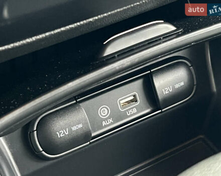 Черный Киа Соренто, объемом двигателя 2.36 л и пробегом 100 тыс. км за 16850 $, фото 38 на Automoto.ua