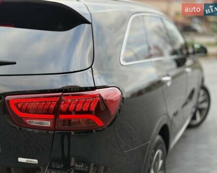 Кіа Соренто 2018 у Вінниці на Automoto.ua Чорний Кіа Соренто, об'ємом двигуна 2.2 л та пробігом 117 тис. км за 24800 $, фото 19 на Automoto.ua