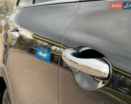 Черный Киа Соренто, объемом двигателя 2.36 л и пробегом 100 тыс. км за 16850 $, фото 16 на Automoto.ua