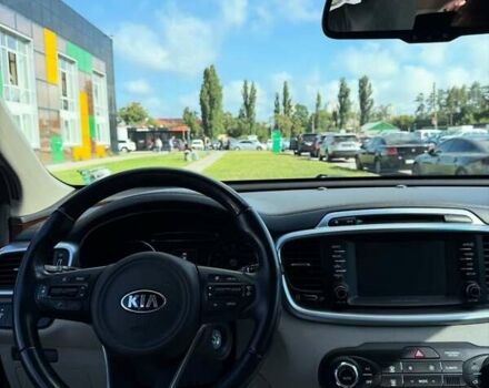 Черный Киа Соренто, объемом двигателя 2.36 л и пробегом 160 тыс. км за 16000 $, фото 6 на Automoto.ua