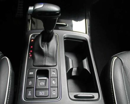 Чорний Кіа Соренто, об'ємом двигуна 2.2 л та пробігом 74 тис. км за 17700 $, фото 11 на Automoto.ua