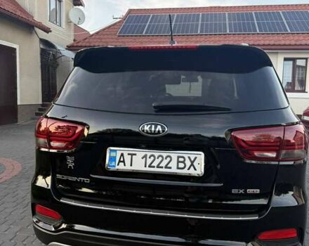Киа Соренто 2018 в Коломые на Automoto.ua Черный Киа Соренто, объемом двигателя 2.4 л и пробегом 69 тыс. км за 18888 $, фото 6 на Automoto.ua