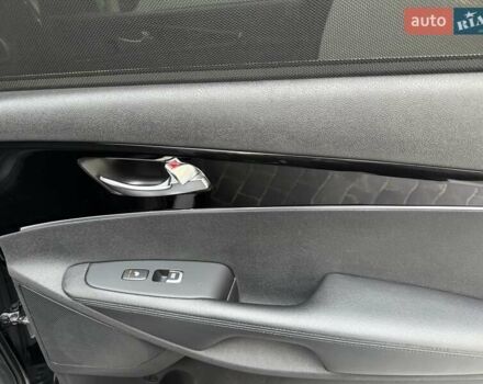 Кіа Соренто 2018 у Вінниці на Automoto.ua Чорний Кіа Соренто, об'ємом двигуна 2.2 л та пробігом 117 тис. км за 24800 $, фото 61 на Automoto.ua