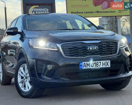 Черный Киа Соренто, объемом двигателя 2.36 л и пробегом 100 тыс. км за 16850 $, фото 2 на Automoto.ua