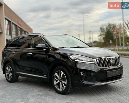 Кіа Соренто 2018 у Вінниці на Automoto.ua Чорний Кіа Соренто, об'ємом двигуна 2.2 л та пробігом 117 тис. км за 24800 $, фото 10 на Automoto.ua