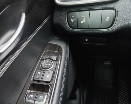 Чорний Кіа Соренто, об'ємом двигуна 3.34 л та пробігом 272 тис. км за 18500 $, фото 31 на Automoto.ua