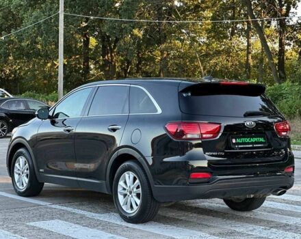 Черный Киа Соренто, объемом двигателя 3.3 л и пробегом 170 тыс. км за 16800 $, фото 6 на Automoto.ua