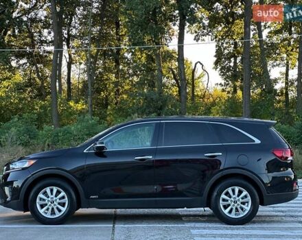 Чорний Кіа Соренто, об'ємом двигуна 3.34 л та пробігом 170 тис. км за 16800 $, фото 5 на Automoto.ua