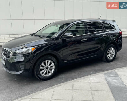 Черный Киа Соренто, объемом двигателя 2.36 л и пробегом 85 тыс. км за 16800 $, фото 13 на Automoto.ua