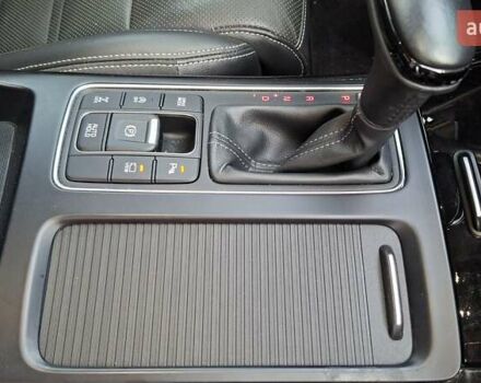 Чорний Кіа Соренто, об'ємом двигуна 2.2 л та пробігом 134 тис. км за 29999 $, фото 38 на Automoto.ua