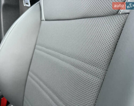 Черный Киа Соренто, объемом двигателя 2.2 л и пробегом 183 тыс. км за 22900 $, фото 26 на Automoto.ua