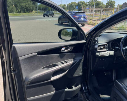 Черный Киа Соренто, объемом двигателя 2.2 л и пробегом 138 тыс. км за 35200 $, фото 6 на Automoto.ua