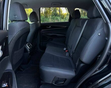 Черный Киа Соренто, объемом двигателя 3.3 л и пробегом 170 тыс. км за 16800 $, фото 14 на Automoto.ua