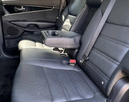 Черный Киа Соренто, объемом двигателя 2.2 л и пробегом 138 тыс. км за 35200 $, фото 25 на Automoto.ua