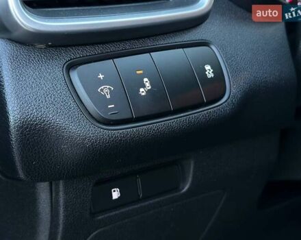 Черный Киа Соренто, объемом двигателя 3.34 л и пробегом 170 тыс. км за 15990 $, фото 27 на Automoto.ua