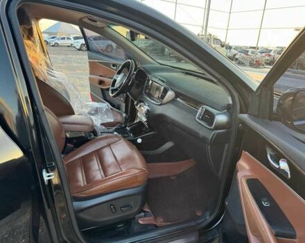 Черный Киа Соренто, объемом двигателя 2.2 л и пробегом 48 тыс. км за 19000 $, фото 11 на Automoto.ua