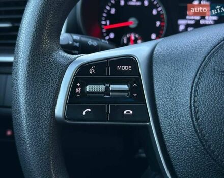 Чорний Кіа Соренто, об'ємом двигуна 3.34 л та пробігом 170 тис. км за 16800 $, фото 22 на Automoto.ua