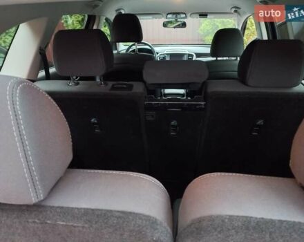 Чорний Кіа Соренто, об'ємом двигуна 3.34 л та пробігом 272 тис. км за 18500 $, фото 39 на Automoto.ua