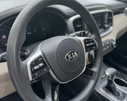 Черный Киа Соренто, объемом двигателя 2.36 л и пробегом 85 тыс. км за 15900 $, фото 17 на Automoto.ua