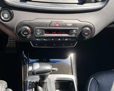 Черный Киа Соренто, объемом двигателя 2.2 л и пробегом 138 тыс. км за 35200 $, фото 19 на Automoto.ua