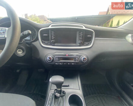 Черный Киа Соренто, объемом двигателя 3.3 л и пробегом 109 тыс. км за 21500 $, фото 21 на Automoto.ua