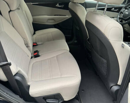 Черный Киа Соренто, объемом двигателя 2.36 л и пробегом 85 тыс. км за 15900 $, фото 28 на Automoto.ua