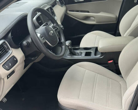 Черный Киа Соренто, объемом двигателя 2.36 л и пробегом 85 тыс. км за 15900 $, фото 18 на Automoto.ua