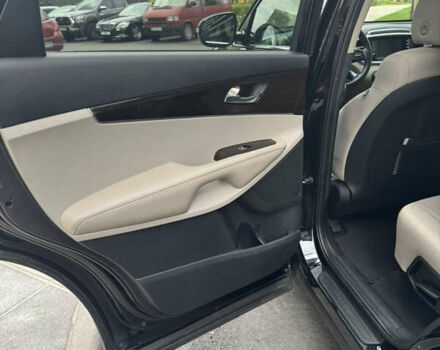 Черный Киа Соренто, объемом двигателя 2.36 л и пробегом 85 тыс. км за 15900 $, фото 25 на Automoto.ua