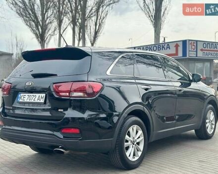 Чорний Кіа Соренто, об'ємом двигуна 2.36 л та пробігом 140 тис. км за 23200 $, фото 2 на Automoto.ua
