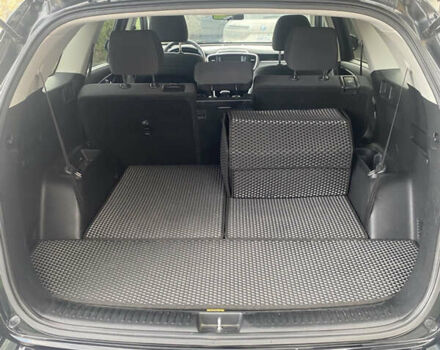 Черный Киа Соренто, объемом двигателя 3.3 л и пробегом 109 тыс. км за 21500 $, фото 28 на Automoto.ua