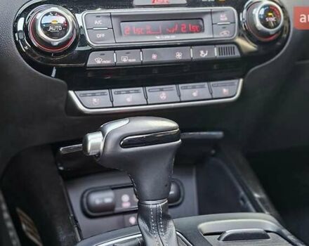 Чорний Кіа Соренто, об'ємом двигуна 2.2 л та пробігом 134 тис. км за 29999 $, фото 37 на Automoto.ua