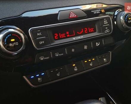 Чорний Кіа Соренто, об'ємом двигуна 2.2 л та пробігом 134 тис. км за 29999 $, фото 70 на Automoto.ua