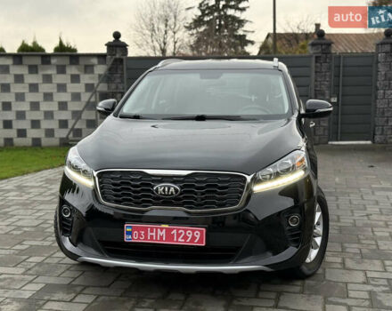 Черный Киа Соренто, объемом двигателя 2.2 л и пробегом 183 тыс. км за 22900 $, фото 2 на Automoto.ua