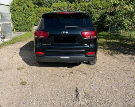 Чорний Кіа Соренто, об'ємом двигуна 0 л та пробігом 46 тис. км за 11400 $, фото 5 на Automoto.ua