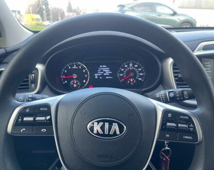 Чорний Кіа Соренто, об'ємом двигуна 2.4 л та пробігом 149 тис. км за 16800 $, фото 9 на Automoto.ua