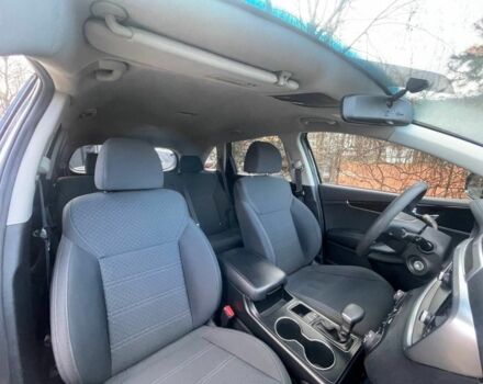 Чорний Кіа Соренто, об'ємом двигуна 2.4 л та пробігом 149 тис. км за 16800 $, фото 14 на Automoto.ua