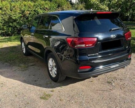 Чорний Кіа Соренто, об'ємом двигуна 0 л та пробігом 46 тис. км за 11400 $, фото 3 на Automoto.ua