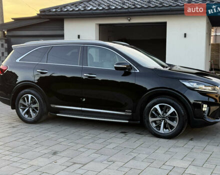 Чорний Кіа Соренто, об'ємом двигуна 2.2 л та пробігом 153 тис. км за 27900 $, фото 17 на Automoto.ua