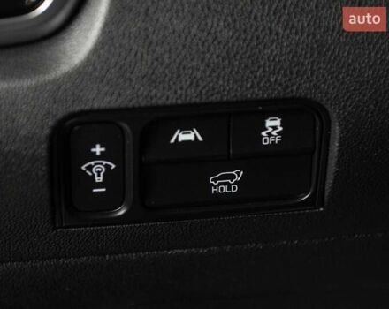 Черный Киа Соренто, объемом двигателя 2.5 л и пробегом 88 тыс. км за 35900 $, фото 11 на Automoto.ua