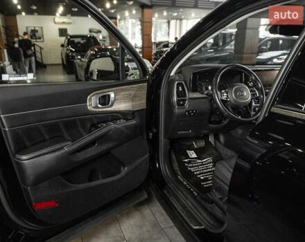 Черный Киа Соренто, объемом двигателя 2.5 л и пробегом 88 тыс. км за 35900 $, фото 9 на Automoto.ua